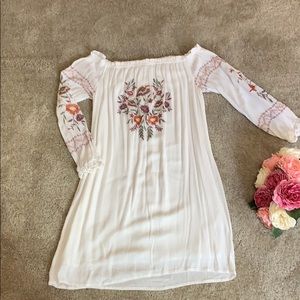 Cute summer off the shoulders dress